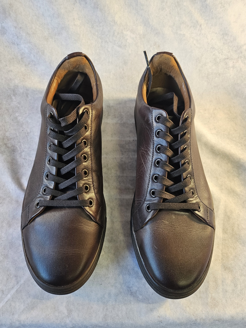Elevate the Evening: Thursday Leather Shoes (Men's Size 9)